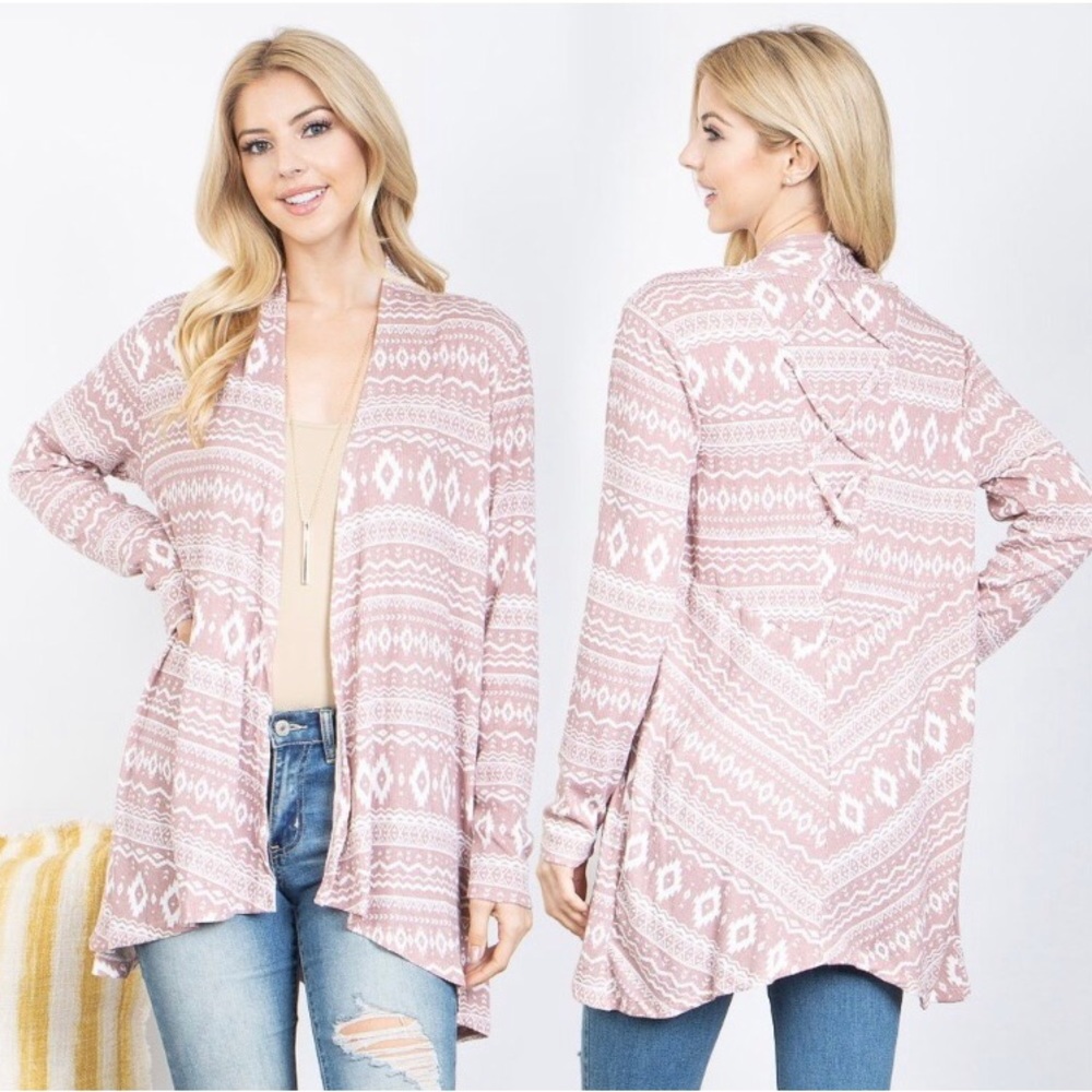 LAST ONE: Stunning mauve white Aztec print soft comfy women’s trendy cardigan